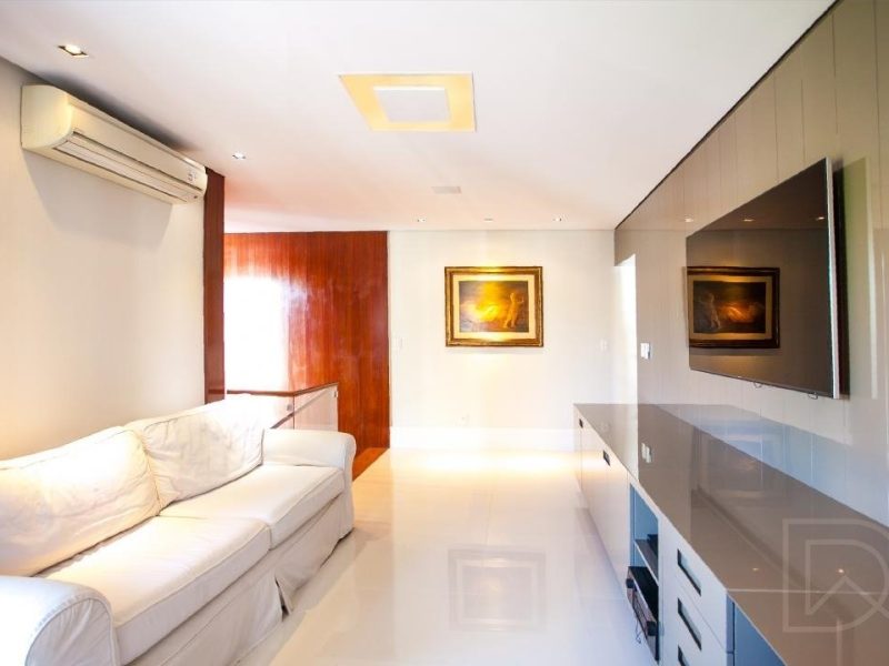 Casa em Condomínio à venda com 370m², 3 quartos, 3 suítes, 4 vagas no bairro Canudos em Novo Hamburgo