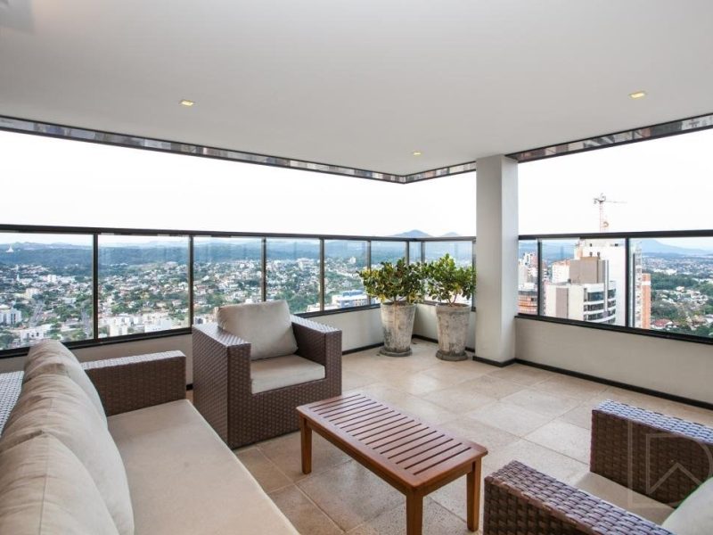 Apartamento à venda com 167m², 3 quartos, 3 suítes, 4 vagas no bairro Centro em Novo Hamburgo