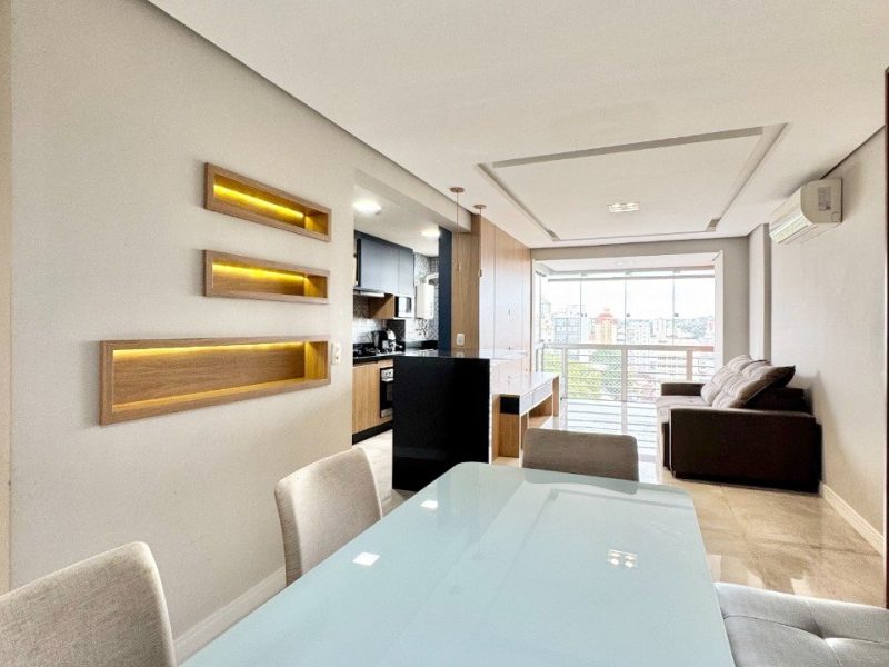 Apartamento à venda com 79m², 2 quartos, 2 suítes, 2 vagas no bairro Centro em Novo Hamburgo