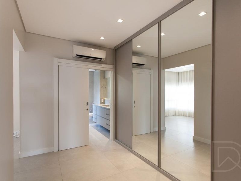 Apartamento à venda com 204m², 3 quartos, 3 suítes, 3 vagas no bairro Centro em Novo Hamburgo