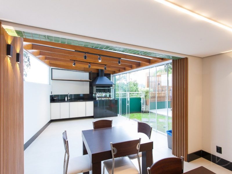 Apartamento à venda com 228m², 3 quartos, 3 suítes, 5 vagas no bairro Centro em Novo Hamburgo